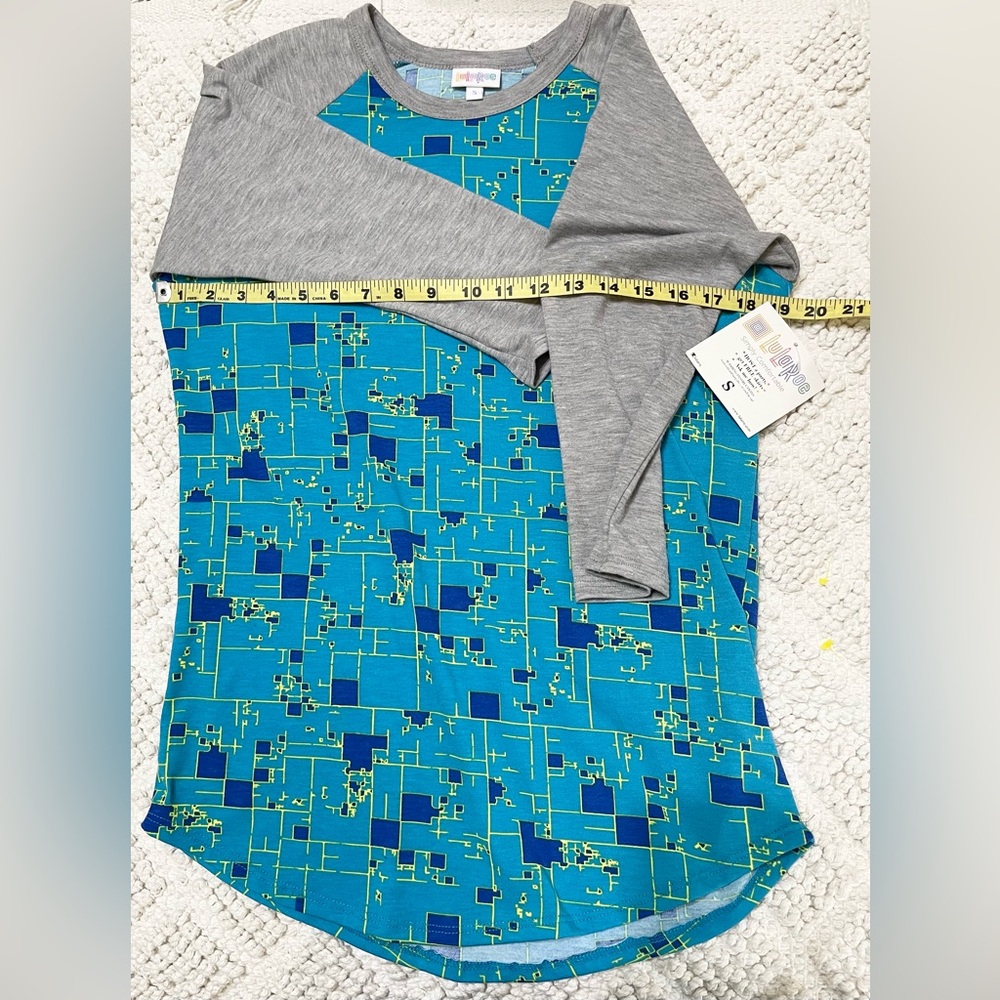 LuLaRoe Randy Raglan Baseball Tee Small Vintage NWT